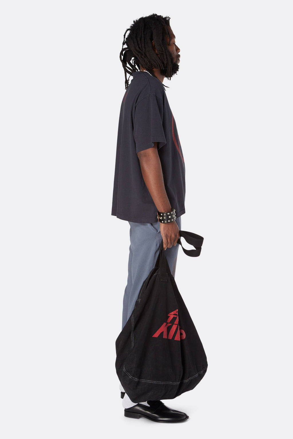 STOP BEING RACIST TEE