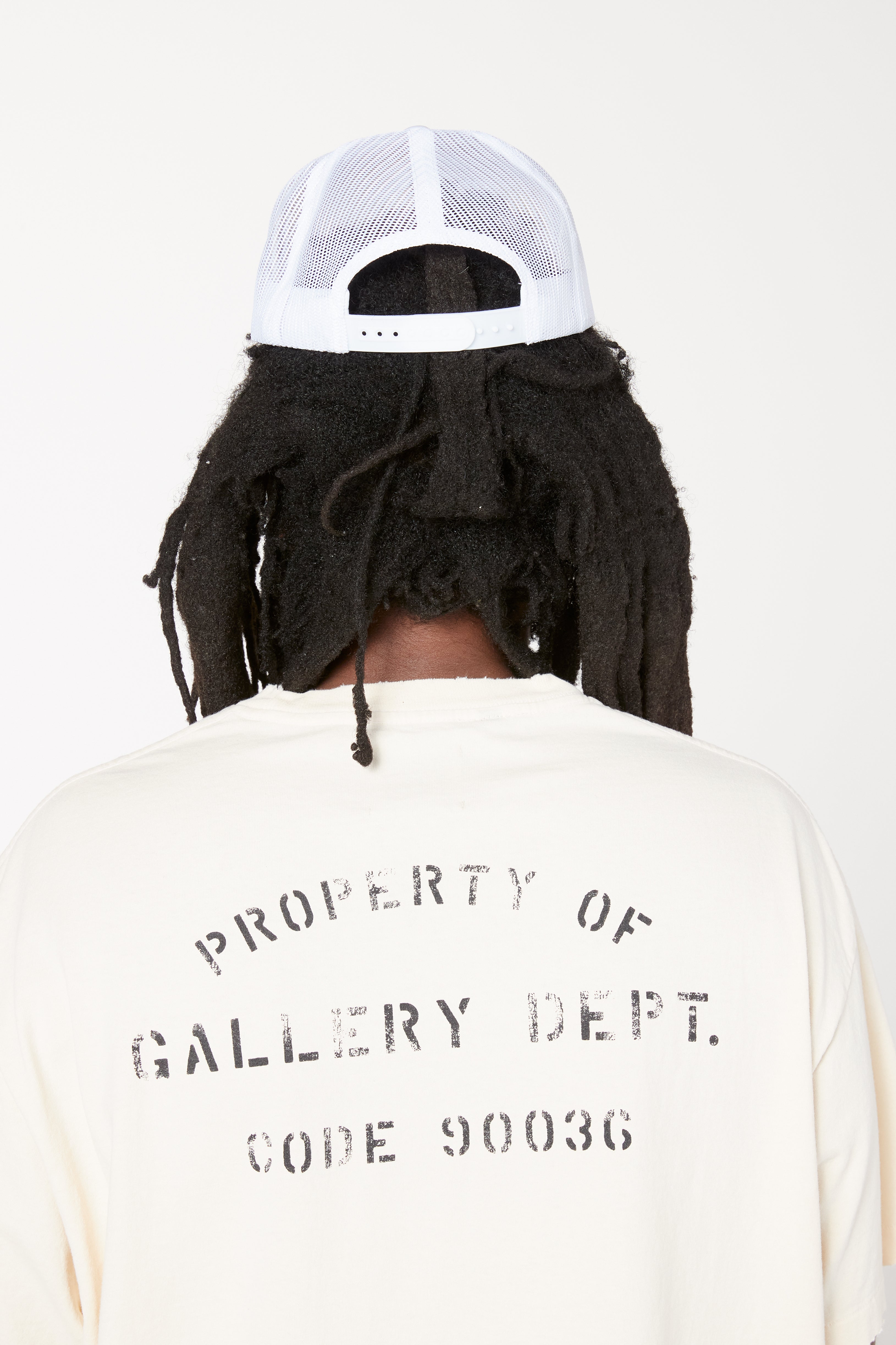 PROPERTY STENCIL TEE